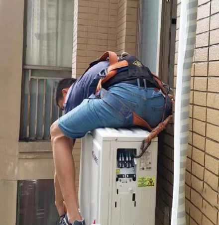 江源空调移机